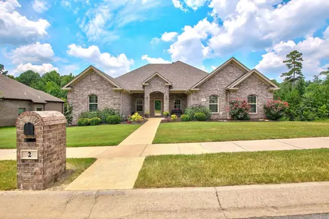 2 Marchwood Cv, Little Rock, AR 72210
