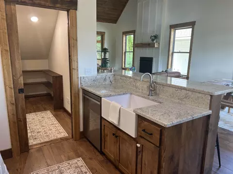 20 N Riverview Ln, Mountain View, AR 72560 photo 6