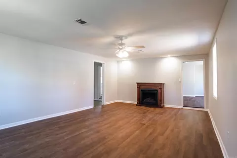 105 E Pike St, Des Arc, AR 72040 photo 9