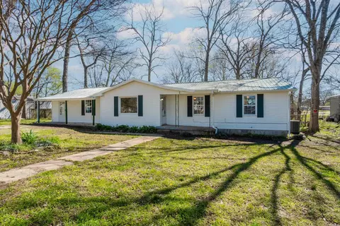 105 E Pike St, Des Arc, AR 72040 photo 1