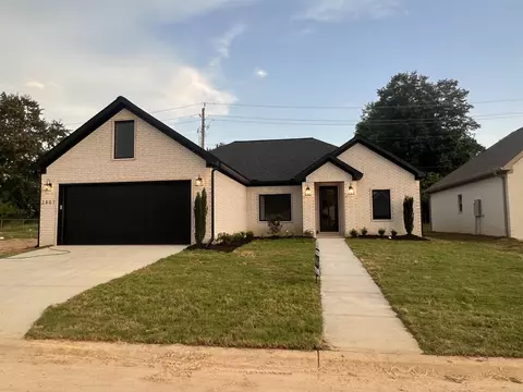 3867 Spencer Crossing Dr, Benton, AR 72019 photo 1