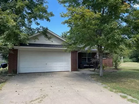 2106 Sugar Creek Dr, Conway, AR 72034 photo 1