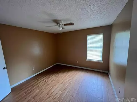 2106 Sugar Creek Dr, Conway, AR 72034 photo 7