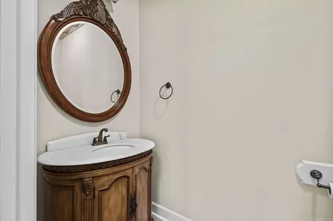Bath - 115 Porter Loop, Searcy, AR 72143 photo 1 of 6