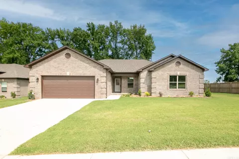 10 Arbor Trl, Cabot, AR 72023 photo 1