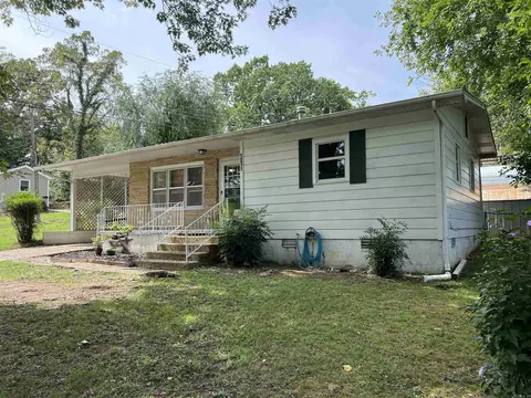 1211 Cherry Ln, Harrison, AR 72601 photo 1
