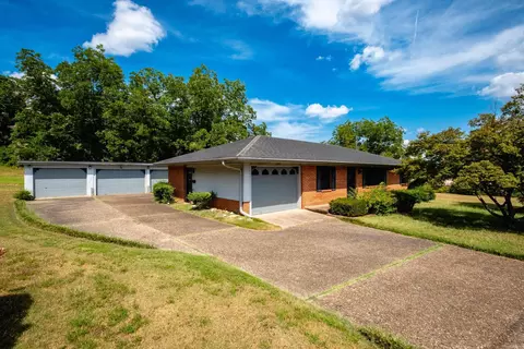1718 Thomas Rd, Benton, AR 72019 photo 3