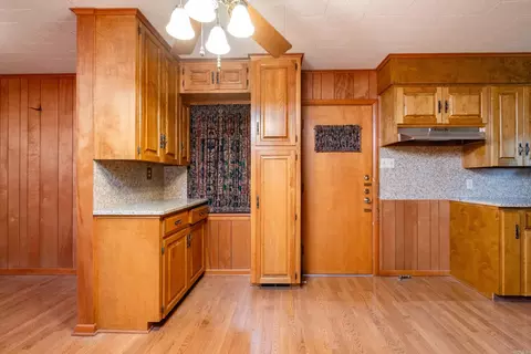 1718 Thomas Rd, Benton, AR 72019 photo 24