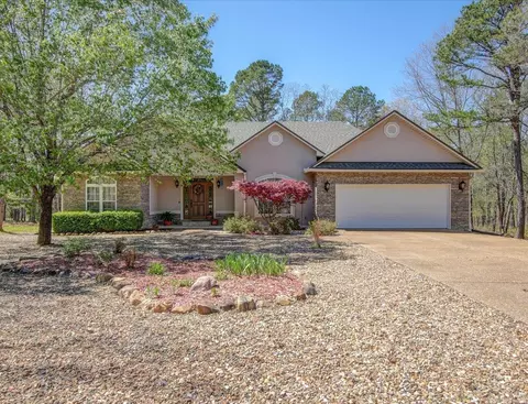 4 Acaso Ln, Hot Springs Village, AR 71909