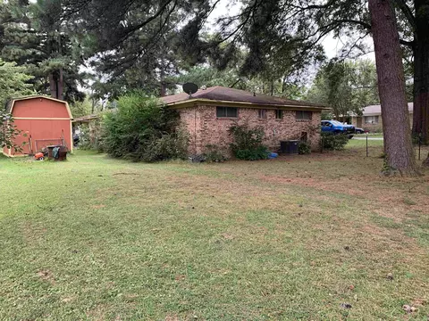 1002 N Holly St, Beebe, AR 72012 photo 6