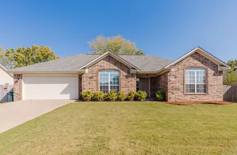 712 Elkhart Loop, Bryant, AR 72022 photo 1
