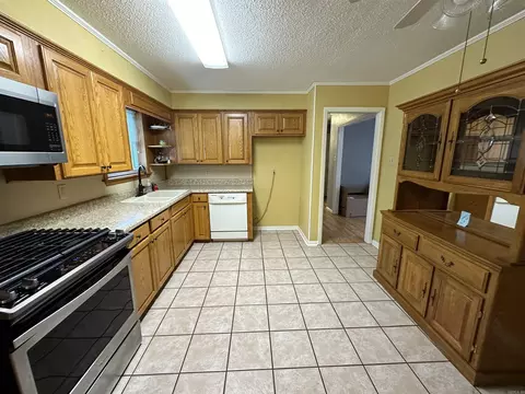 1816 Harmon Dr, Benton, AR 72015 photo 13