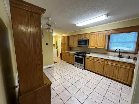 1816 Harmon Dr, Benton, AR 72015 photo 10
