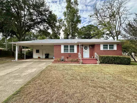 1816 Harmon Dr, Benton, AR 72015 photo 1