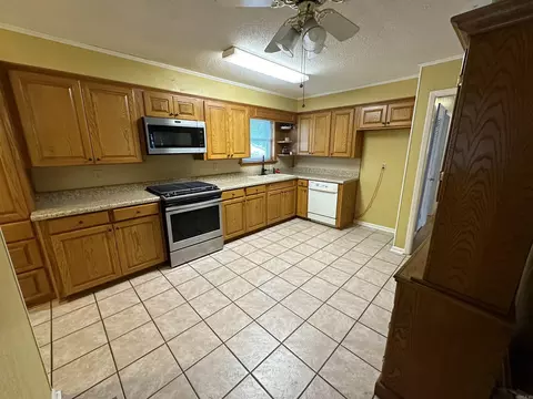 1816 Harmon Dr, Benton, AR 72015 photo 11