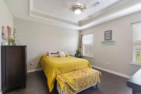 Bedroom - 16 Mill Creek Dr, Ward, AR 72176 photo 2 of 4
