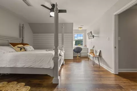 Bedroom - 1202 Windsor Ct, Benton, AR 72019 photo 4 of 6