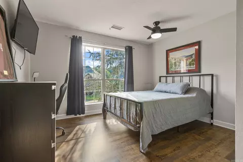 Bedroom - 1202 Windsor Ct, Benton, AR 72019 photo 5 of 6