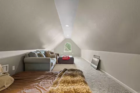 Bedroom - 1202 Windsor Ct, Benton, AR 72019 photo 6 of 6