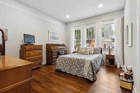 Bedroom - 225 E Conway St, Benton, AR 72015 photo 1 of 6