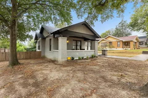 Exterior - 225 E Conway St, Benton, AR 72015 photo 4 of 8
