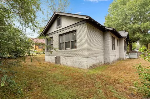 Exterior - 225 E Conway St, Benton, AR 72015 photo 8 of 8