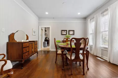 Dining - 225 E Conway St, Benton, AR 72015 photo 1 of 2
