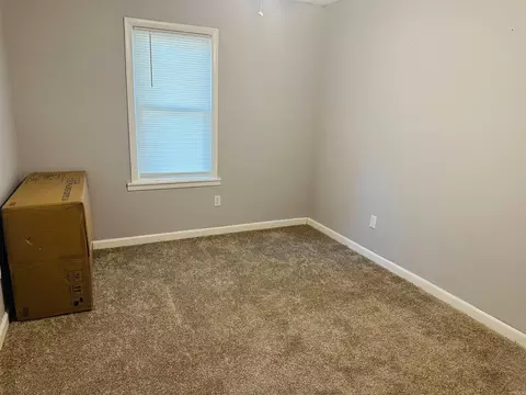 Bedroom - 105 Browns, Trumann, AR 72472 photo 6 of 6
