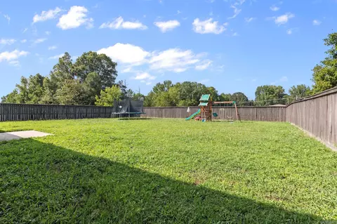 Exterior - 17 Bishop Ln, Conway, AR 72032 photo 3 of 4