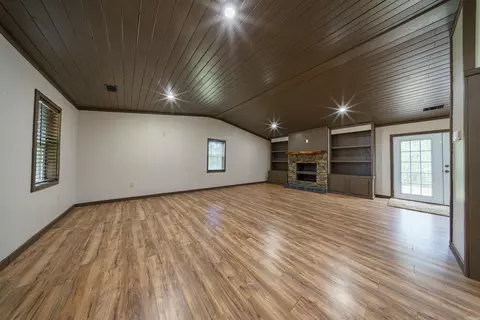 268 E County Line Rd, Mount Pleasant, AR 72561 photo 10