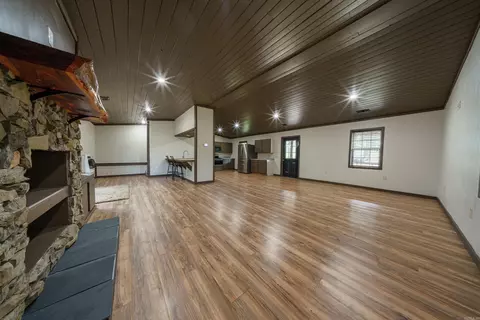 268 E County Line Rd, Mount Pleasant, AR 72561 photo 6