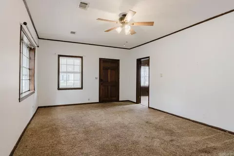 822 Pine Bluff St, Malvern, AR 72104 photo 7