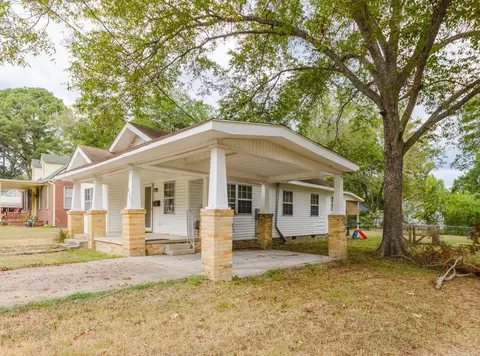 822 Pine Bluff St, Malvern, AR 72104 photo 3