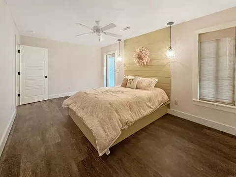 Bedroom - 95 Pryor Mountain Dr E, Quitman, AR 72131 photo 6 of 6