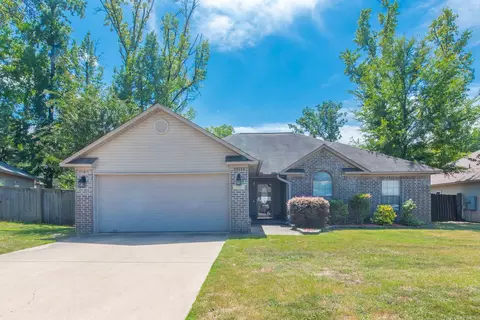 15401 Walnut Glen Dr, Alexander, AR 72002 photo 1