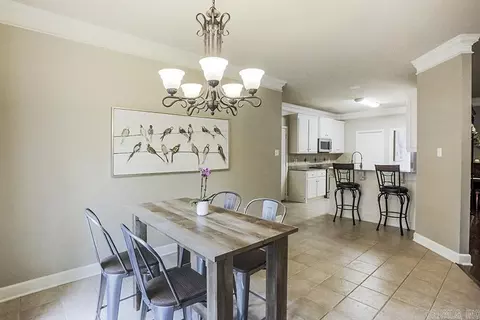 Dining - 7202 Worth Ave, Benton, AR 72019 photo 3 of 3