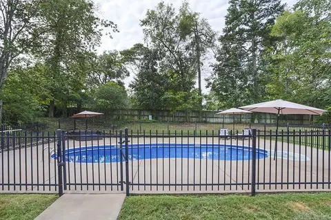 Exterior - 7202 Worth Ave, Benton, AR 72019 photo 4 of 10