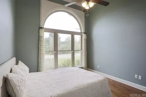 Bedroom - 7202 Worth Ave, Benton, AR 72019 photo 5 of 10