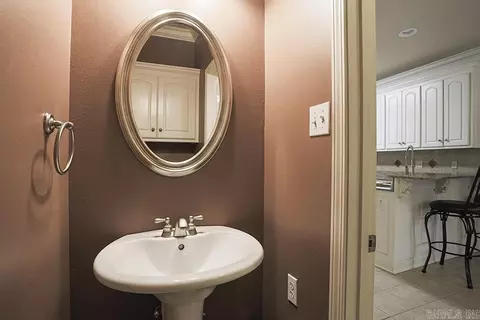 Bath - 7202 Worth Ave, Benton, AR 72019 photo 1 of 6