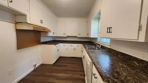 1906 W 34th Ave, Pine Bluff, AR 71603 photo 5