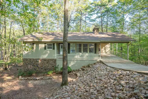 24 Sallent Ln, Hot Springs Village, AR 71909