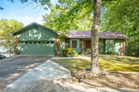 9 Ontur Ln, Hot Springs Village, AR 71909