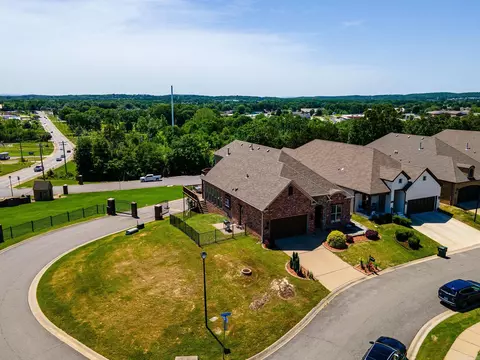 View/Area - 1005 Edinburgh Dr, Conway, AR 72034 photo 6 of 6