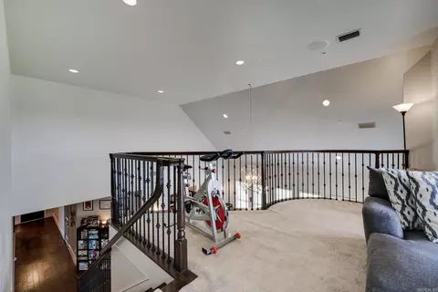 Entry Way - 1005 Edinburgh Dr, Conway, AR 72034 photo 3 of 4