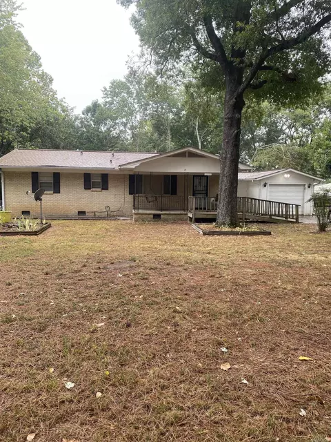 17 Shoemaker Cir, Conway, AR 72032 photo 1