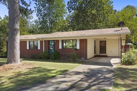 109 W Oklahoma St, Beebe, AR 72012 photo 2
