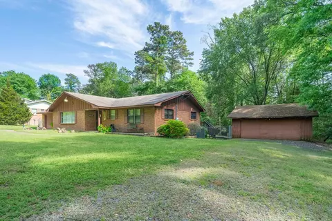 1207 W Maple Ave, De Queen, AR 71832 photo 3
