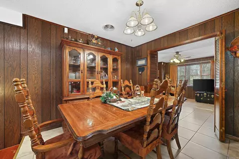 1207 W Maple Ave, De Queen, AR 71832 photo 12