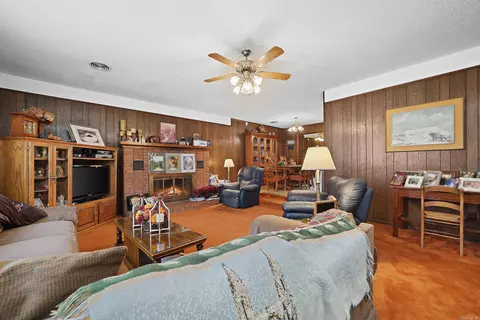 1207 W Maple Ave, De Queen, AR 71832 photo 9