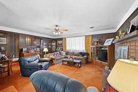 1207 W Maple Ave, De Queen, AR 71832 photo 10